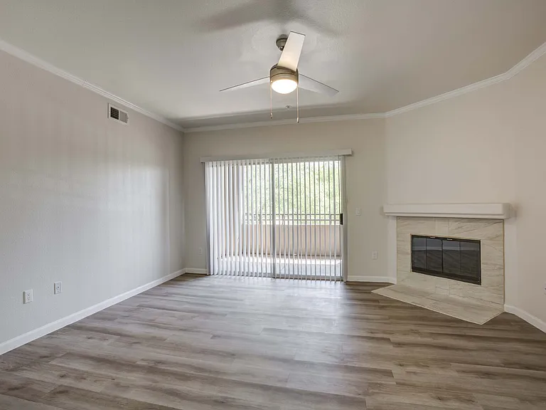 IMT Riverview — Photo 22