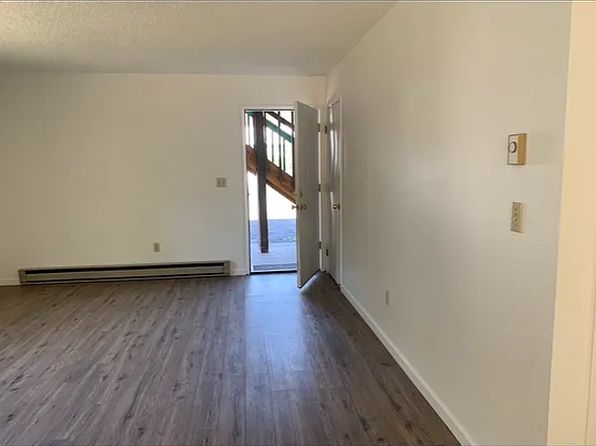 802 Wheeler St #3