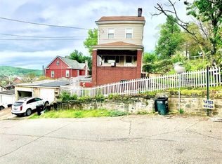 68 13th St, Benwood, WV 26031