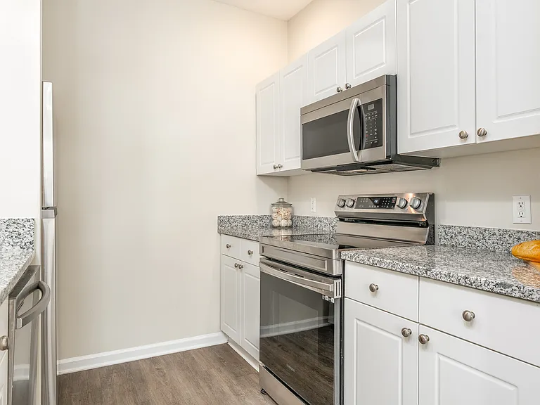 The Residences at Scioto Crossing — Photo 24