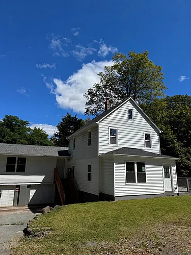 19 Starr Ave Photo 1