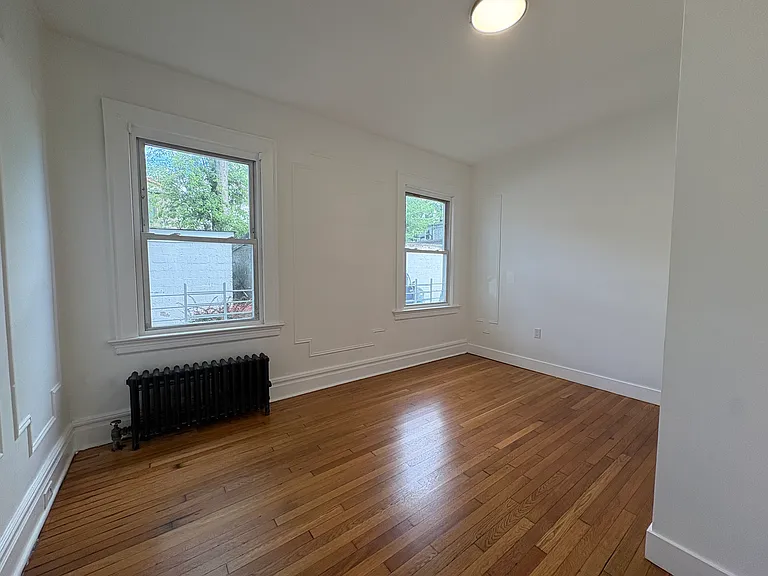 519 Chestnut St #2 — Photo 12