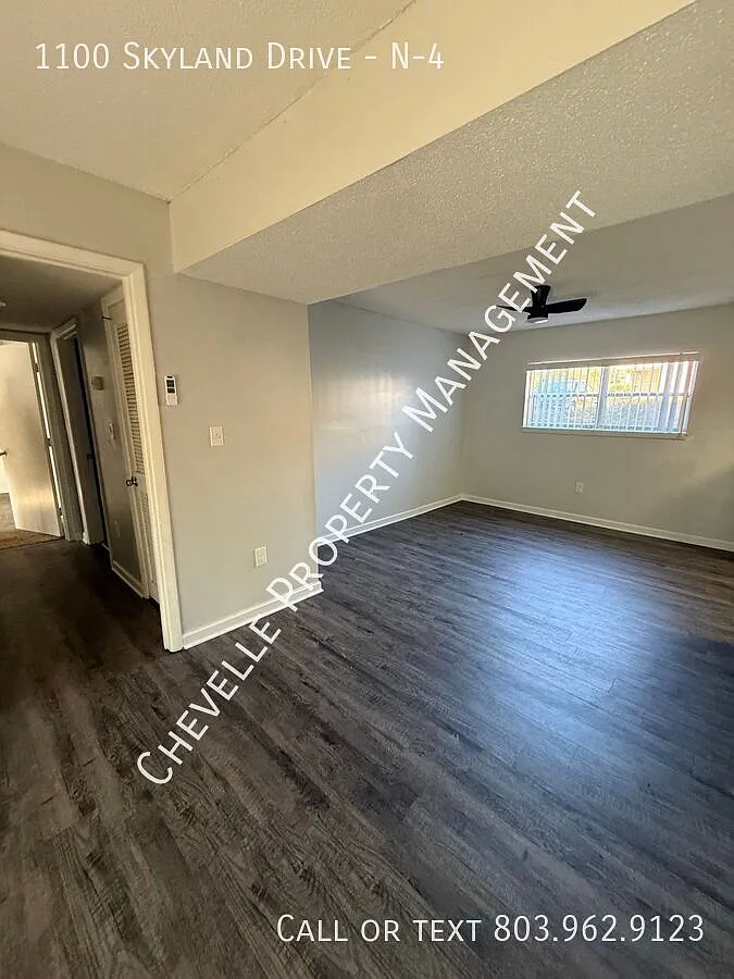Building Photo - 1100 Skyland Dr #N4