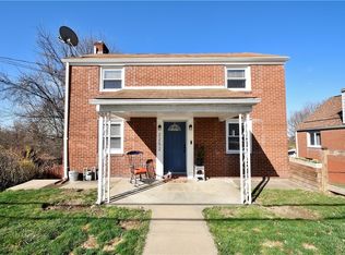 2252 Candace St, Pittsburgh, PA 15216