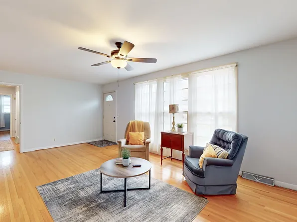 609 Harpeth Pkwy E, Nashville, TN 37221