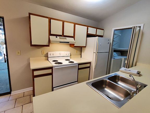 5th image of 905 Tomahawk Ct