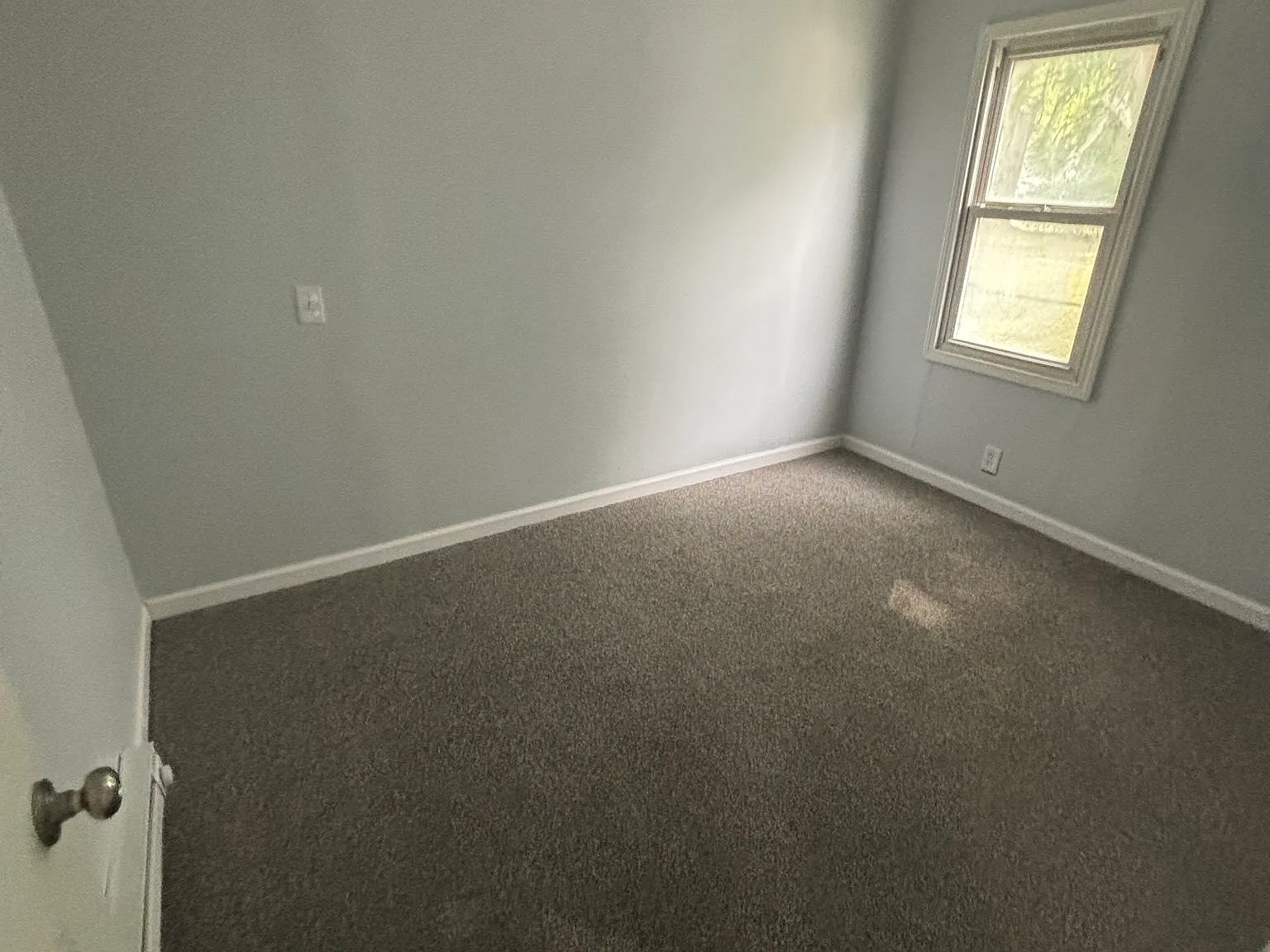 1930 South Helfrich Ave - 1 — Photo 2