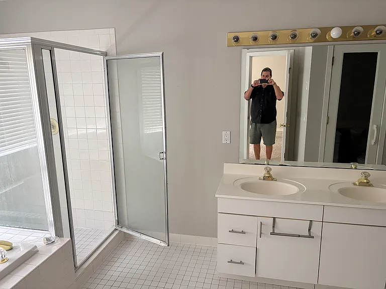 5055 Bristol Ct — Photo 22