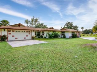 306 Fish Tail Ln, Lorida, FL 33857
