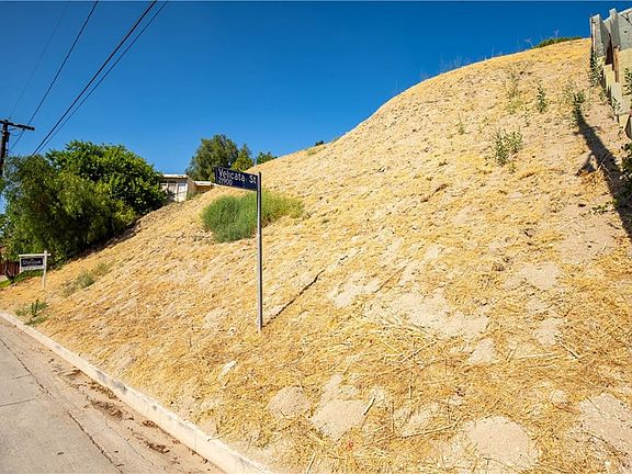 4th image of 5028 Don Pio Dr