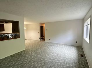14801 Winding Way APT 1, North Royalton, OH 44133
