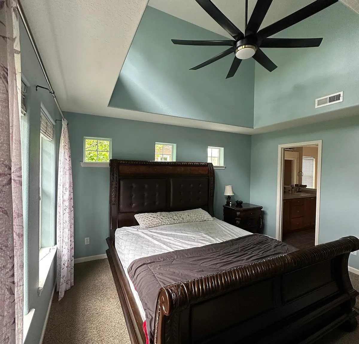 5873 NE Alder St — Photo 1