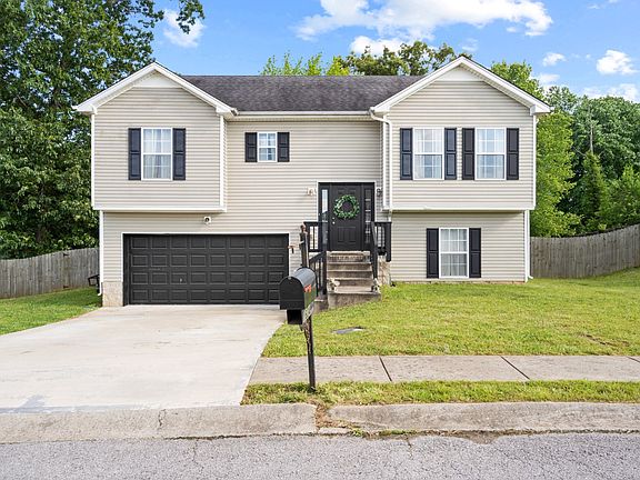 5th image of 1624 Broad Cir
