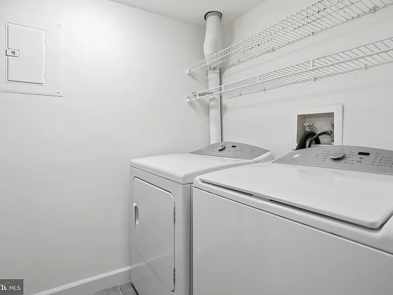 104 Westwick Ct #2 — Photo 16