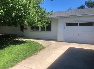 270 E Cook St, Macon, IL 62544