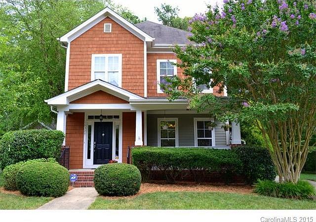 1st image of 16329 Kelly Park Cres