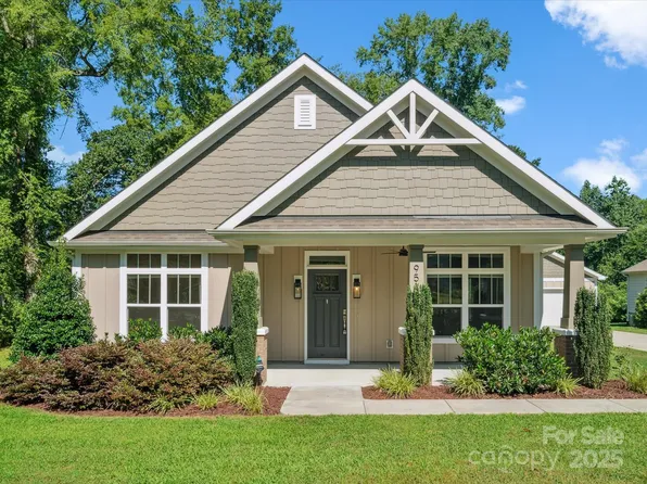 9519 Lawing School Rd, Charlotte, NC 28214