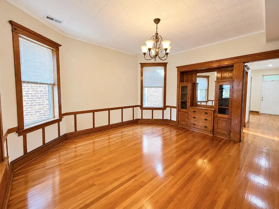 3855 W Wrightwood Ave - 3855-2 — Photo 3