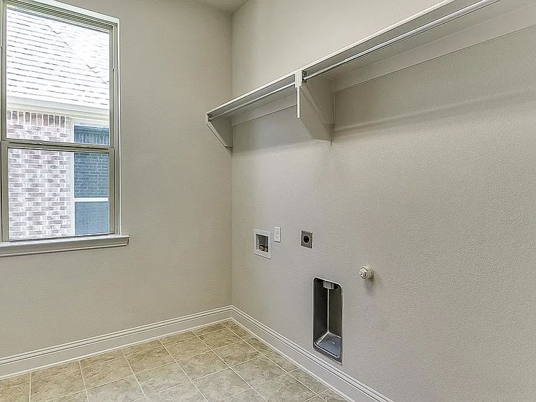 3021 Avondale Colony — Photo 27