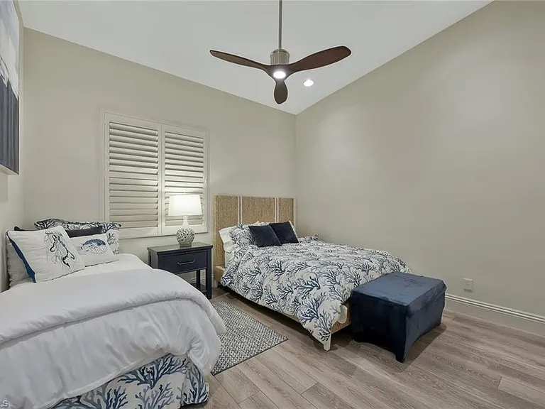 831 Sailaway Ln #203 — Photo 13