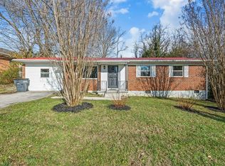 413 W 6th St, Cookeville, TN 38501