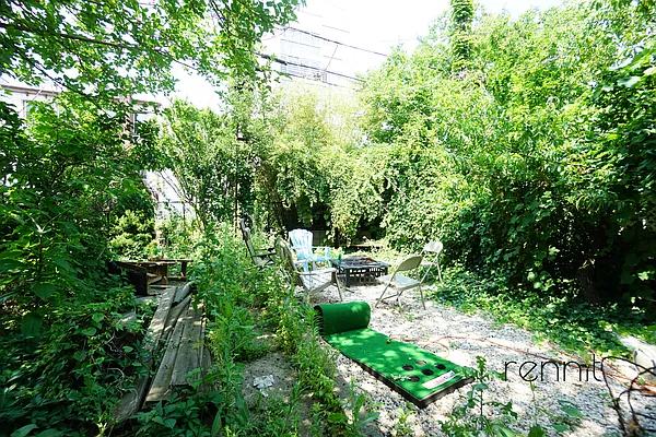 Rented by Rennit Inc. | media 11