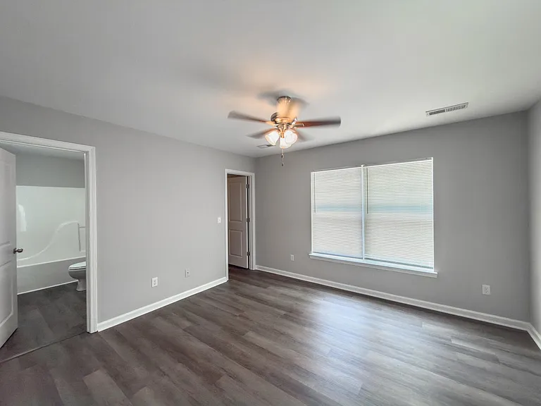 251 Grand Oaks Dr — Photo 20