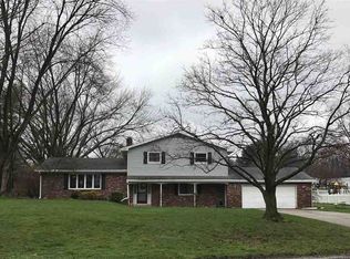 58662 Ardmore Dr, Elkhart, IN 46517