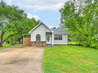 1075 Massey St, Decatur, AR 72722