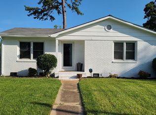 9842 Feldbank Dr, Charlotte, NC 28216