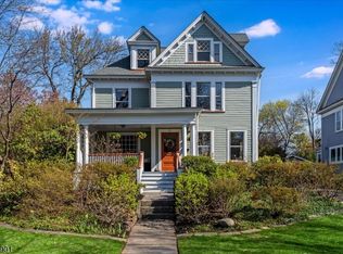 41 Oakwood Ave, Montclair Twp., NJ 07043