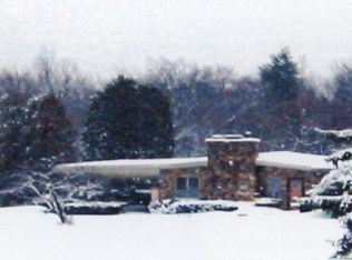 6276 Pfarner Rd, Boston, NY 14025