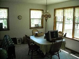 3rd image of 3522 Lillian Dr