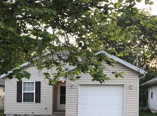 1929 N Hillcrest Ave, Springfield, MO 65802