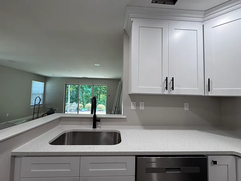 1403 Squirrel Rd — Photo 7