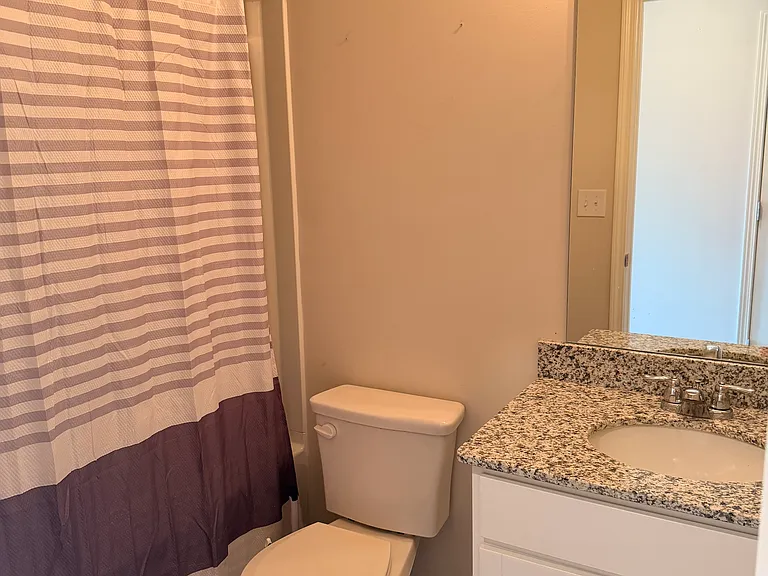 241 Hallie Ln — Photo 8