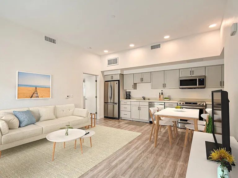 Haven at La Mesa — Photo 32