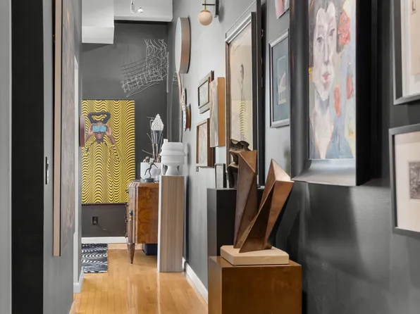 310 East 46th Street image 8 of 15