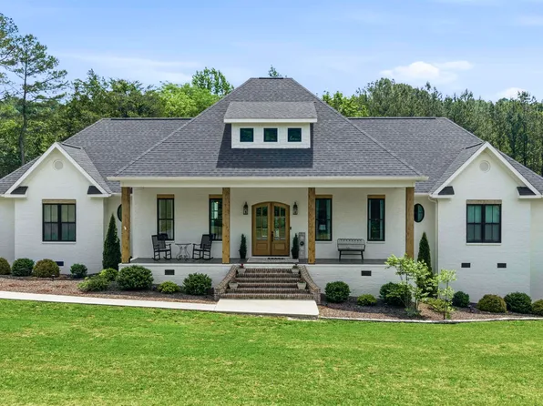 682 County Road 622, Valley Head, AL 35989