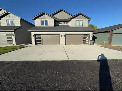 4903 E Grace Ave Photo 1