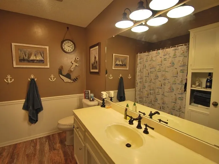 601 W Rieck Rd — Photo 11
