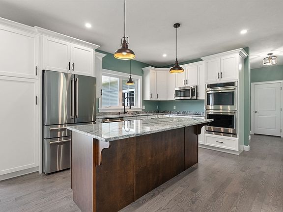 3rd image of 384 Elmwood Ave