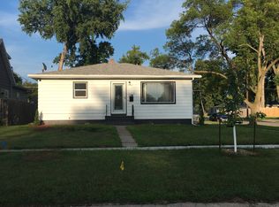 1350 15th St S, Fargo, ND 58103