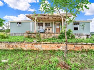 365 Forest Trail Dr, Bandera, TX 78003
