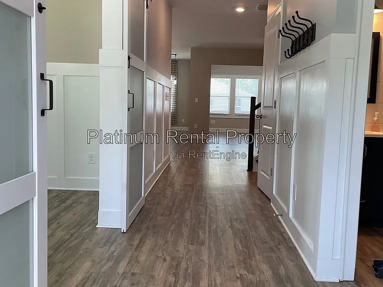 3215 Summerpoint Xing — Photo 6
