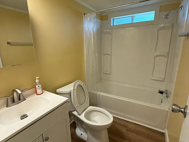 2020 W Barr Rd — Photo 19