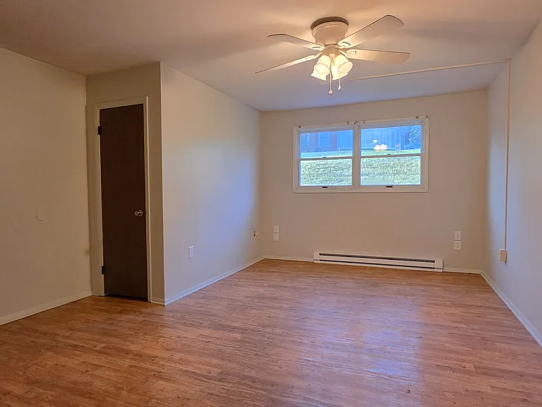 149 W North St #149 — Photo 7