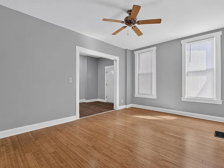 5338 Winner Ave — Photo 6