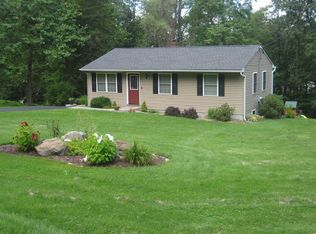 5 Wonderland Dr, Hopewell Junction, NY 12533
