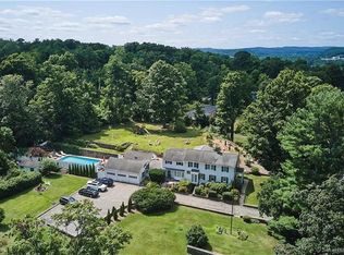 5 Junction Rd, Brookfield, CT 06804